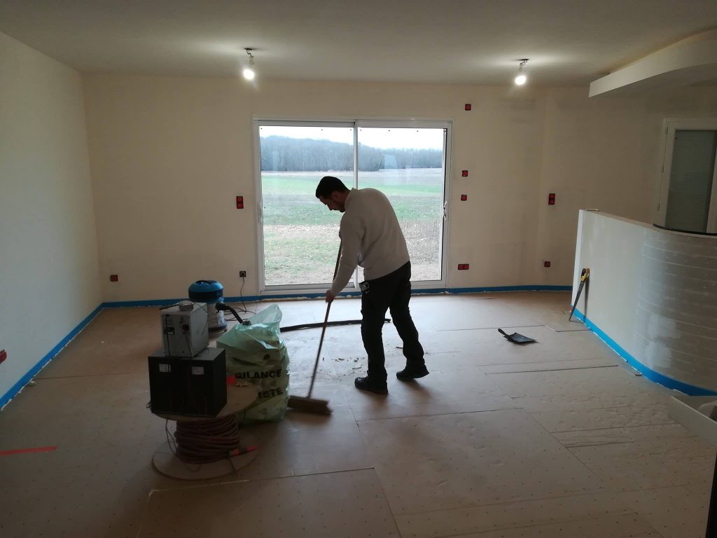 48894105_2275825609103267_7961827450667663360_n