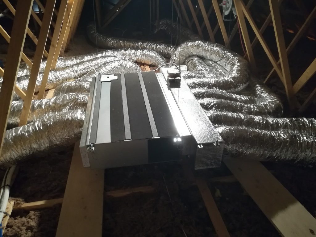 78899198_2869098389775983_8152766917665357824_n